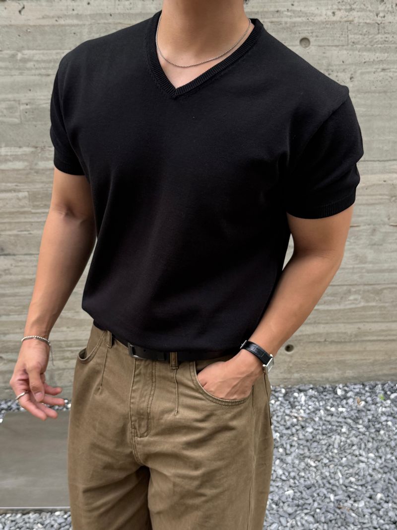 Penser V-neck knitwear