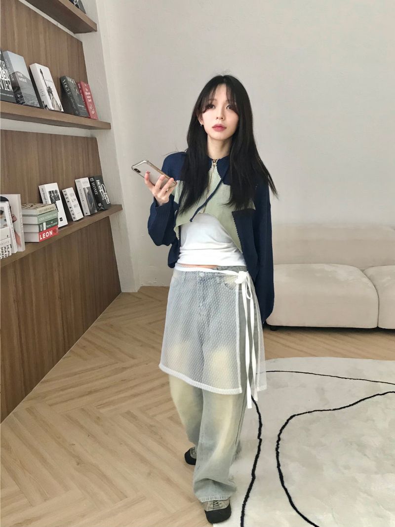 Marco crop knit zip up