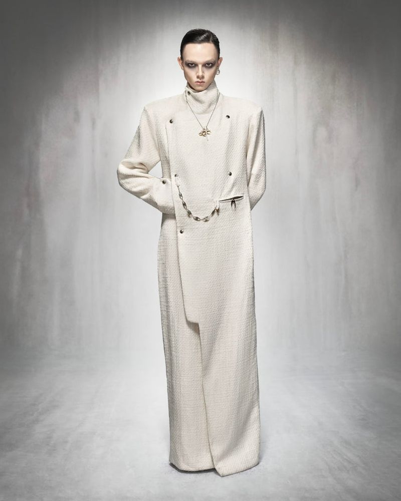 MDC LIGHTNING BEIGE COAT