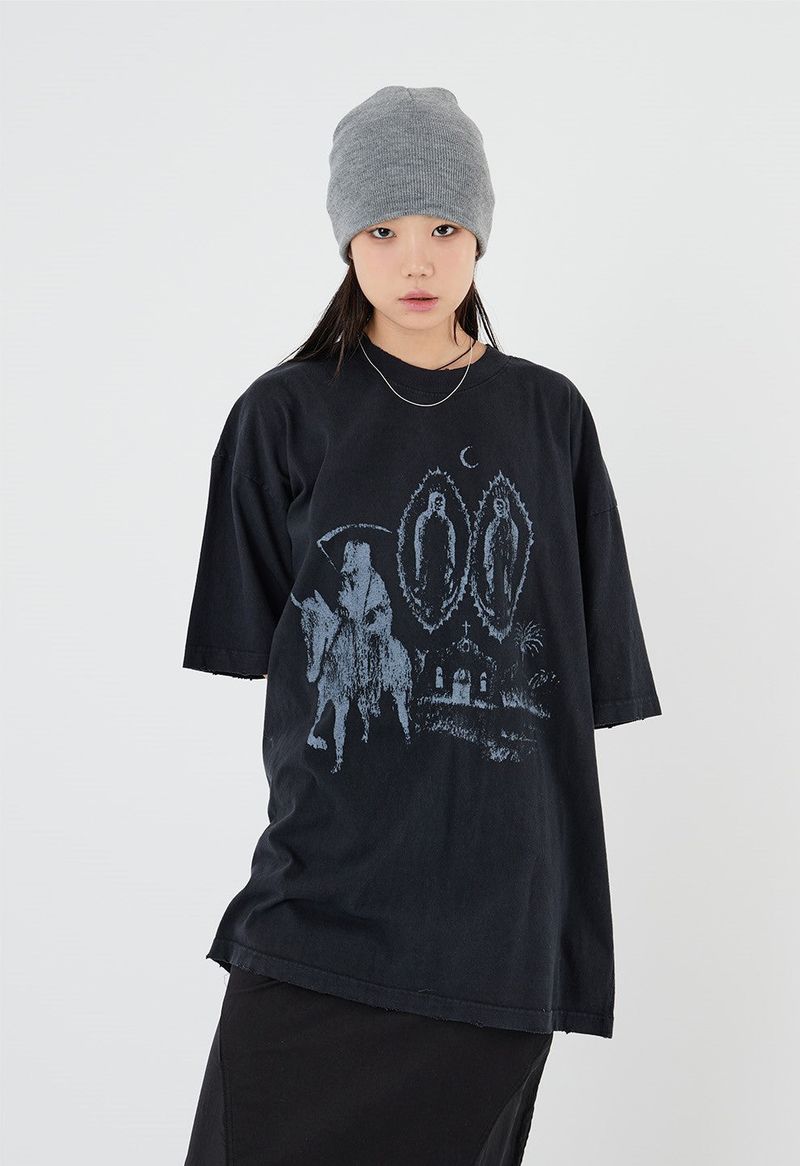 Raucohouse（ラウコハウス）の「Crescent ghost printing damage over t-shirt（Tops）」