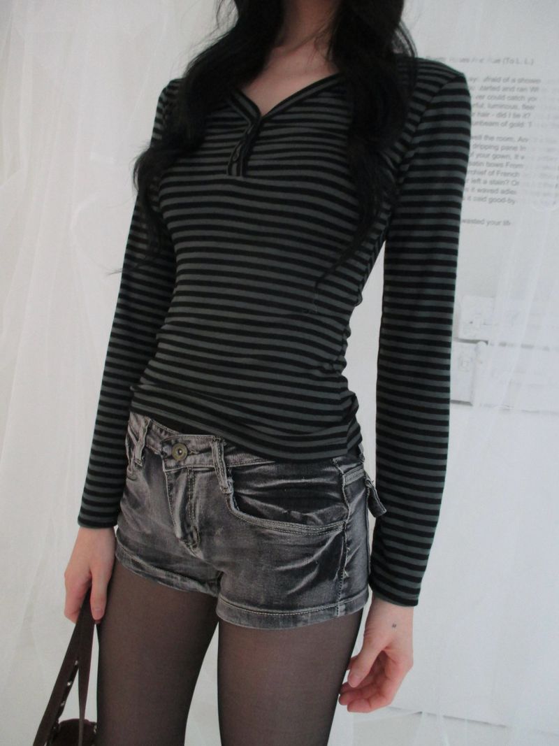 v neck stripe slim t