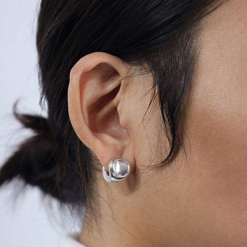 studio HAE(スタジオヘ)の「【MADE】 Men's pinch earring glossy(Accessories)」