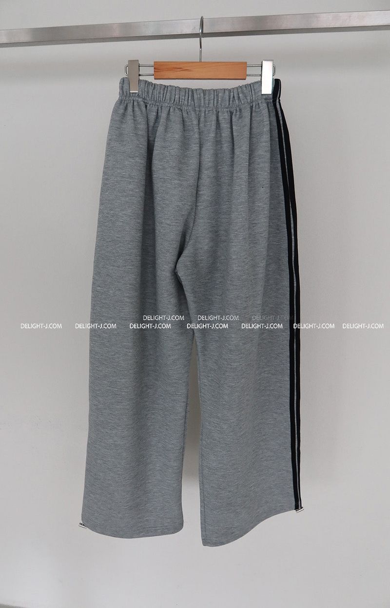 Breeze fleece-lined track string wide pants