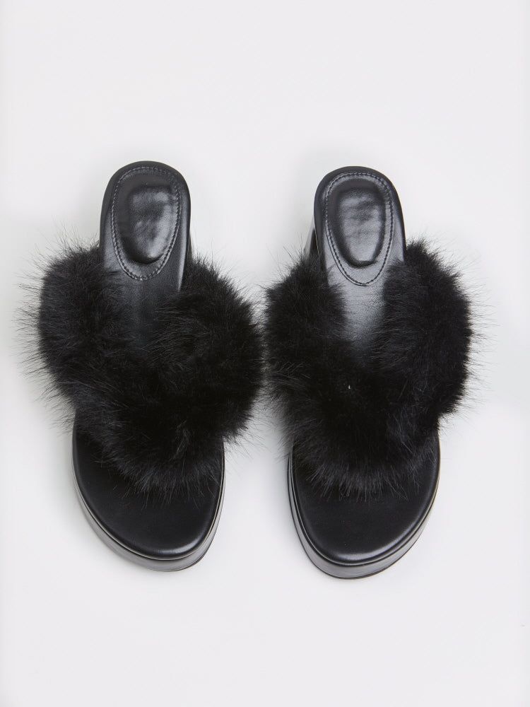 FLUFFY STRAP FLIP-FLOPS
