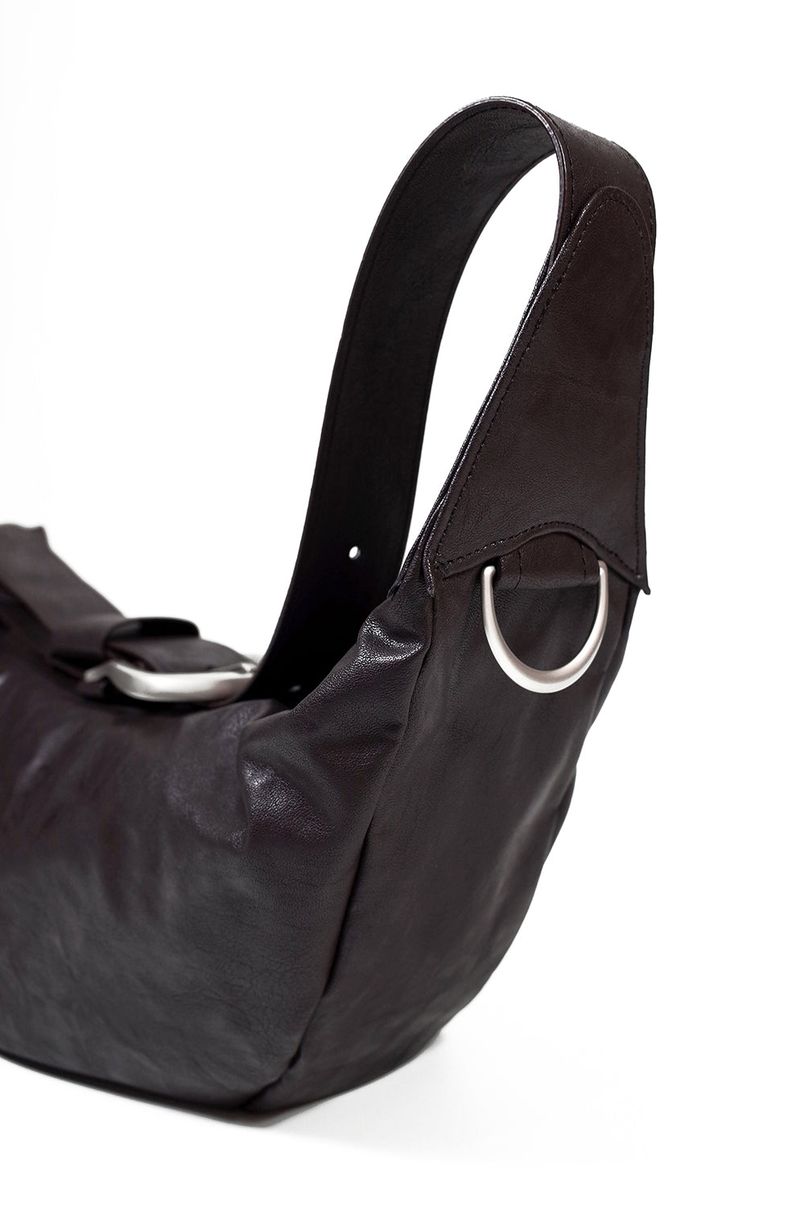 H-Buckle Banana Leather Bag (brown)