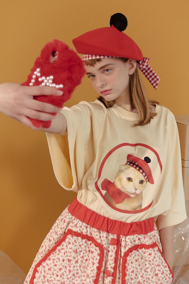 Hat on cat T-shirt
