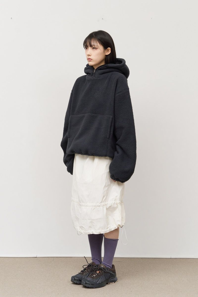 (W) Web Padded Skirt