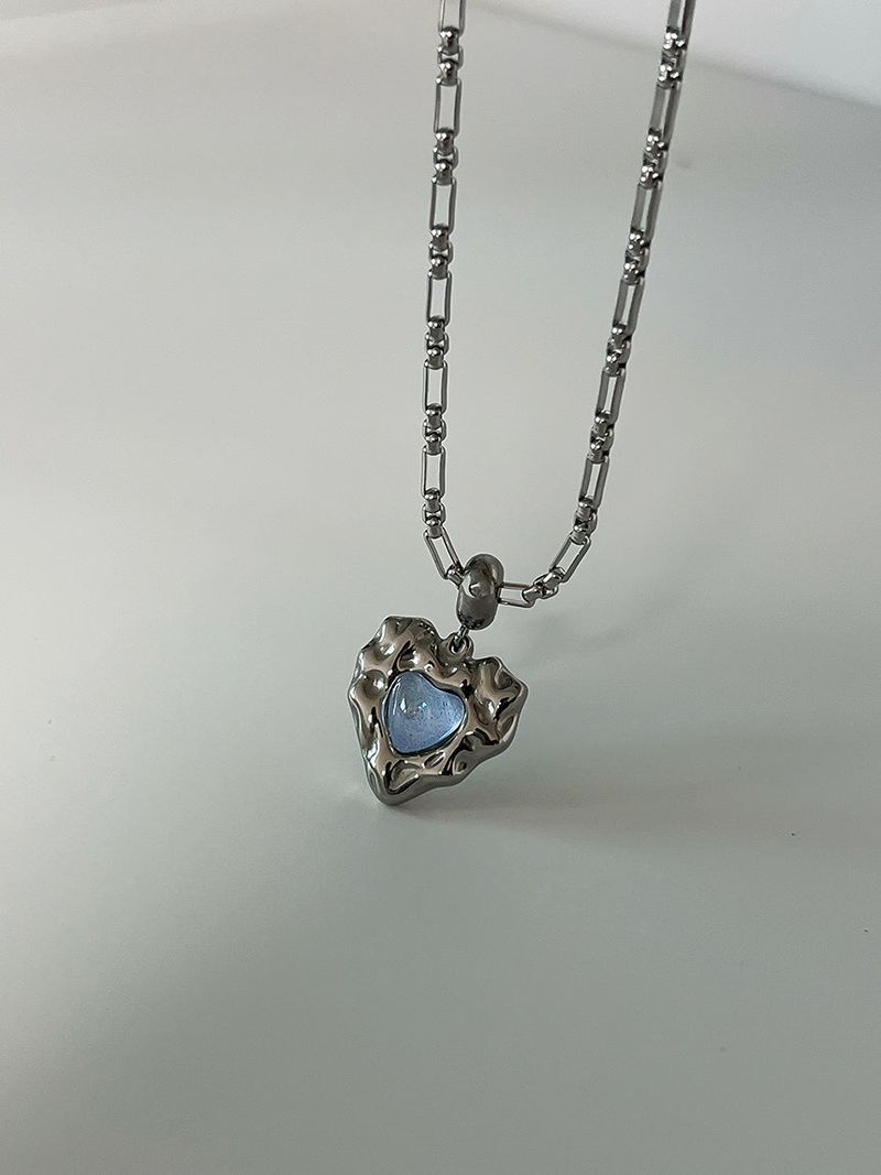 marine heart necklace