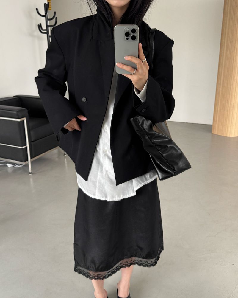 Line tailored jacket