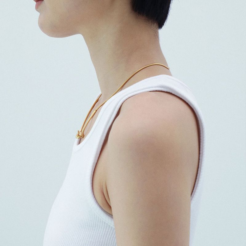 【MADE】 Gold line necklace