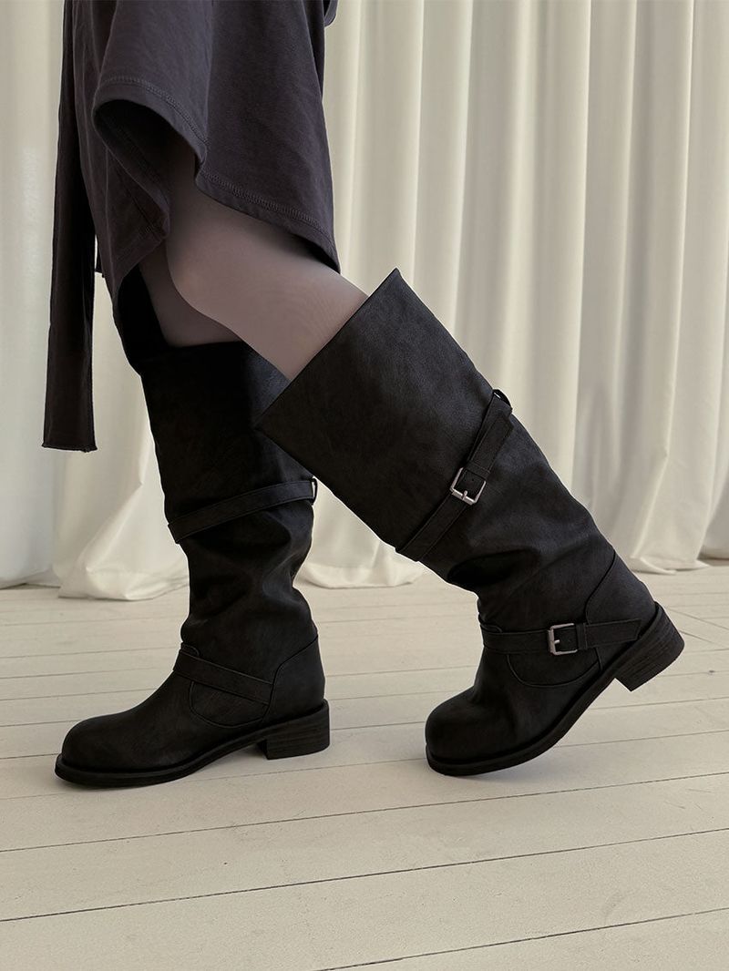 LOOSE BELT MIDDLE BOOTS