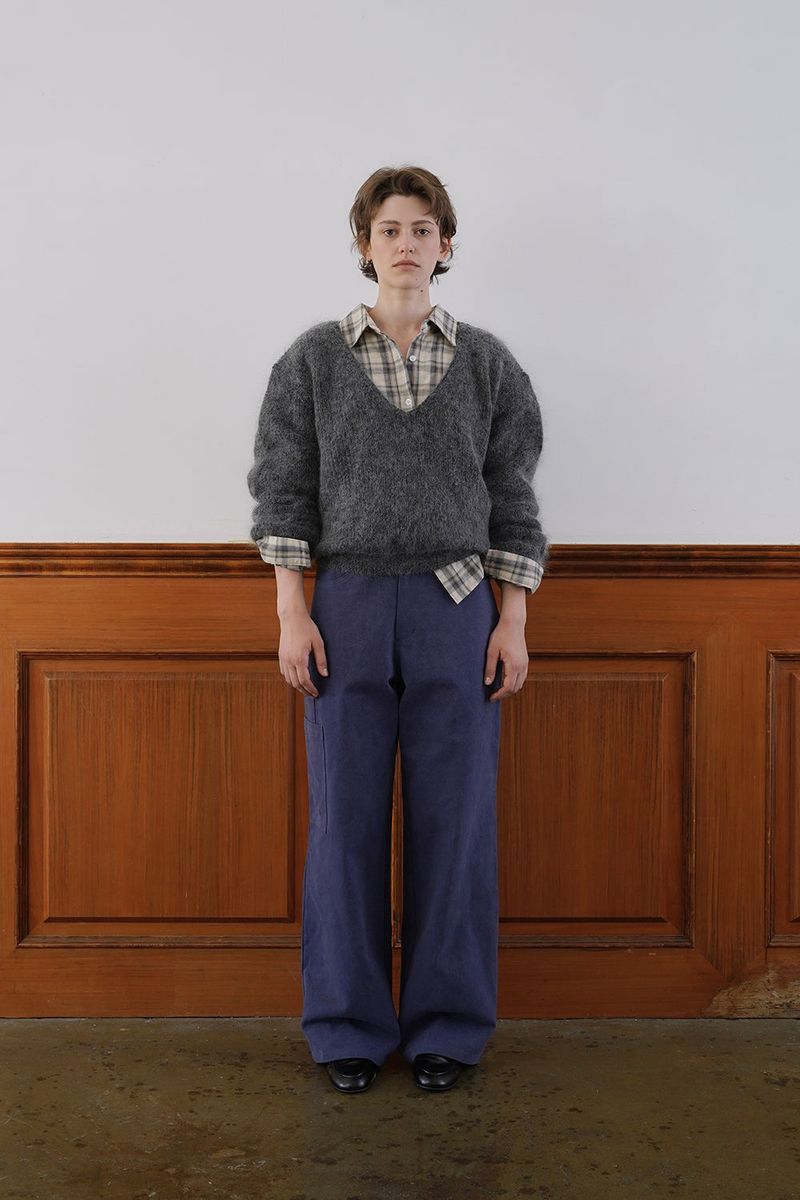 Mohair v-neck knit_charcoal