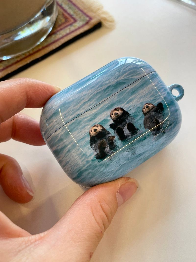 [sea otter triplets airpods case]