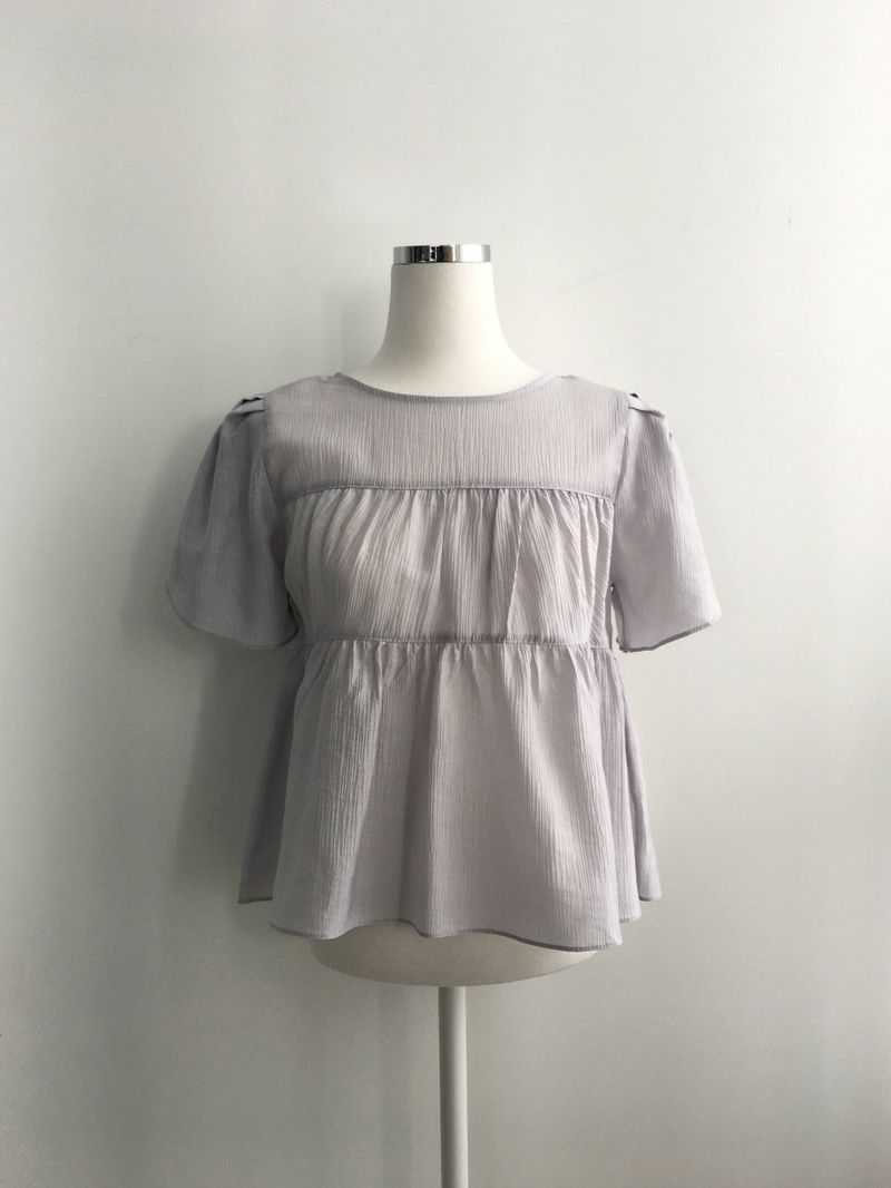 Tulip puff Blouse