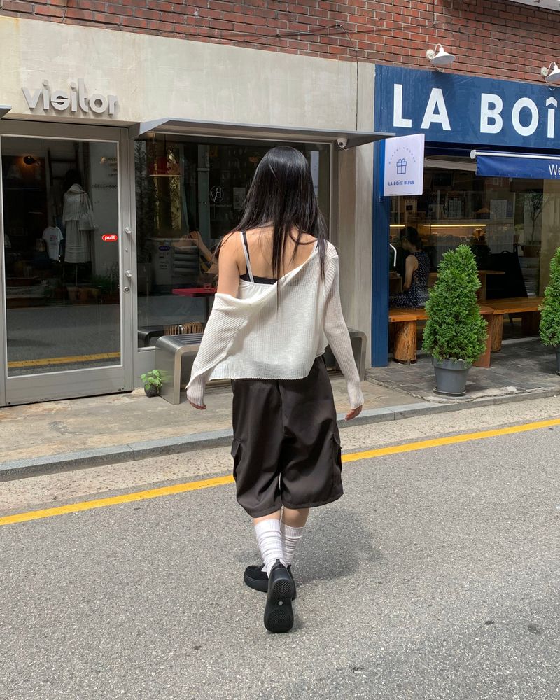 Big cargo bermuda pants