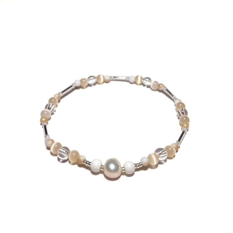 Kichikichiyaya(キチキチヤヤ)の「Kichikichiyaya Bracelet 009 White Pearl(Accessories)」
