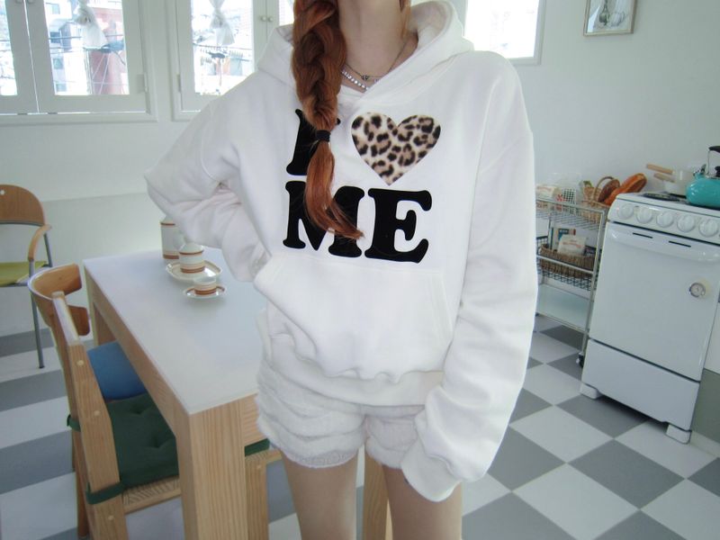Leo me hoodie
