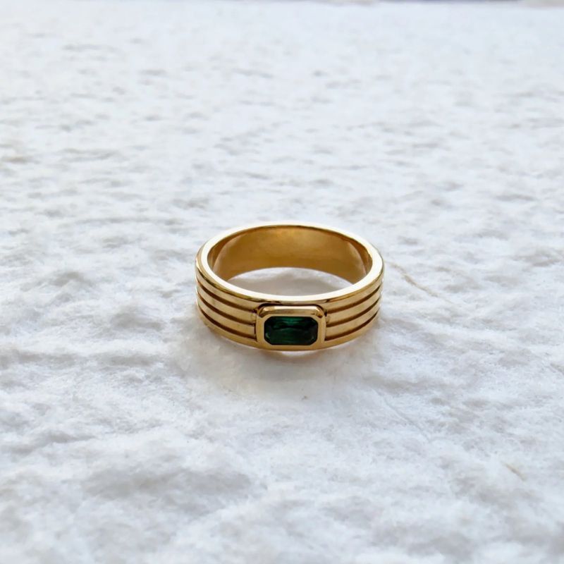 Green Line Ring