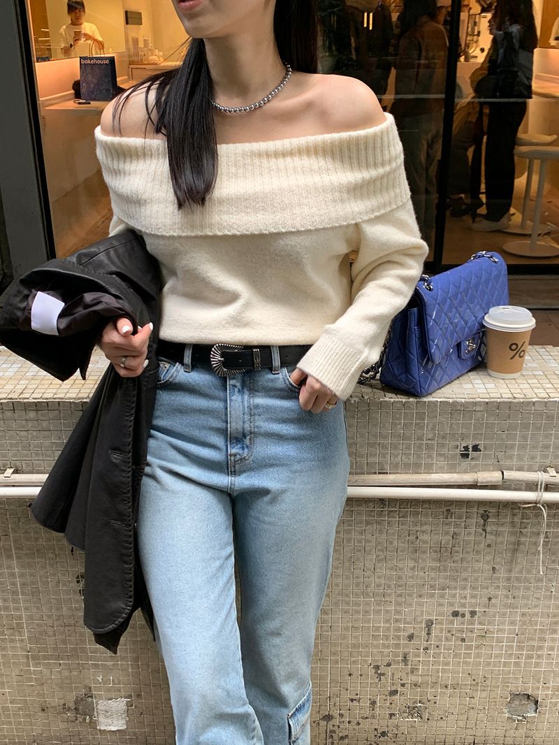 [MADE] PONIA OFF SHOULDER KNIT