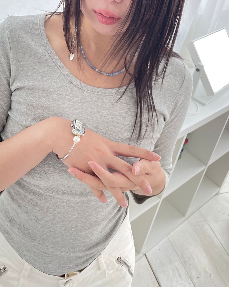 Pearl Square Bangle Watch