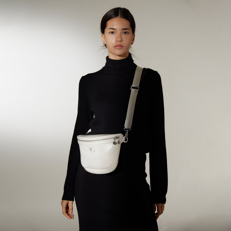 MAISON246（メゾン246）の「PICO BAG WHITE（Bags）」