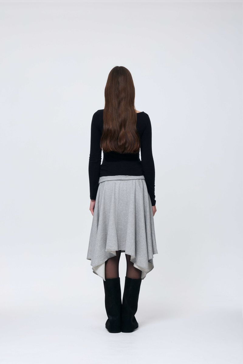 MUREN SHIRRING TOP / BLACK