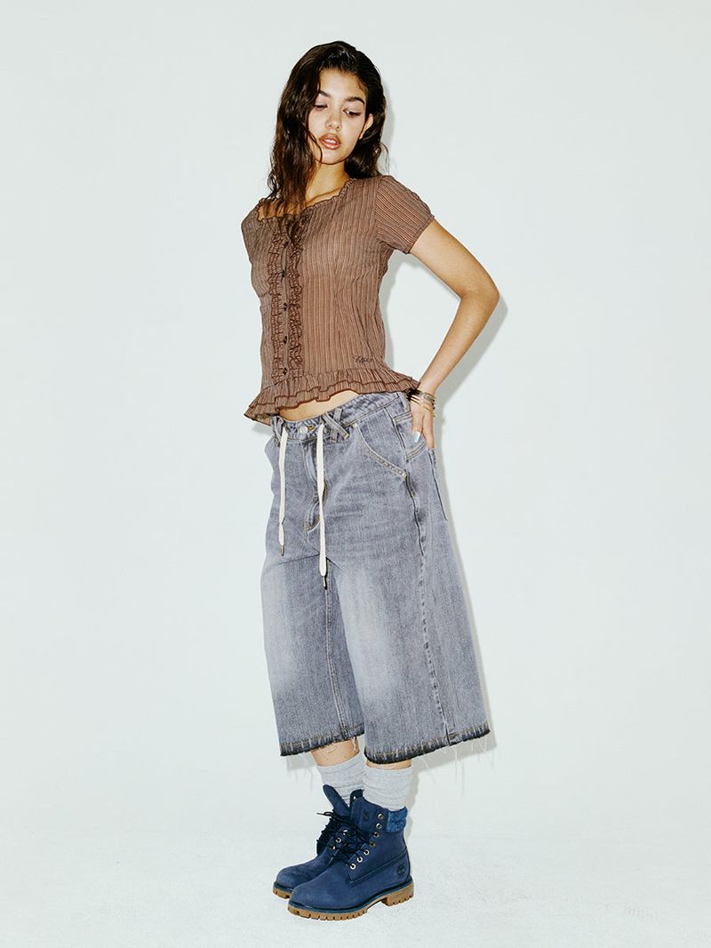 STRING CAPRI DENIM PANTS GREY