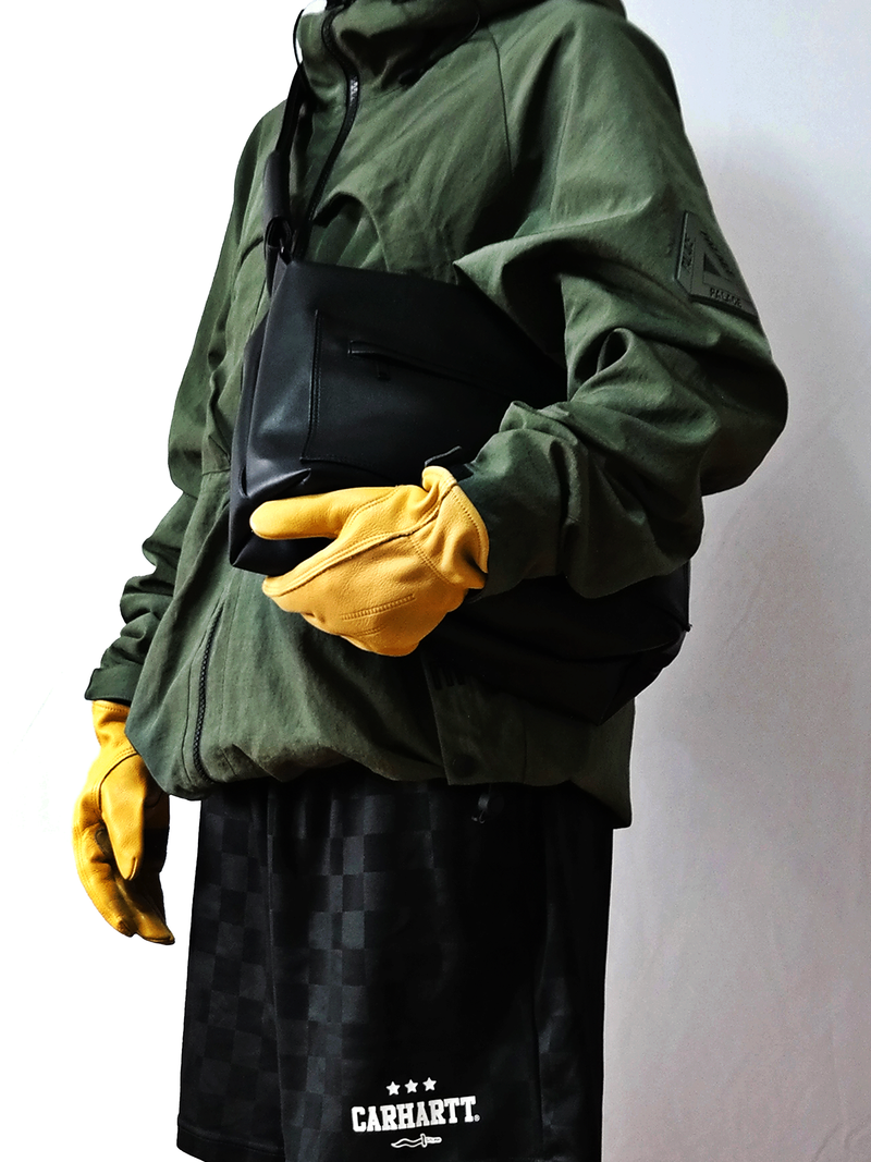 INNEQ(イネク)の「Two Way Bag_Matt Black(Bags)」