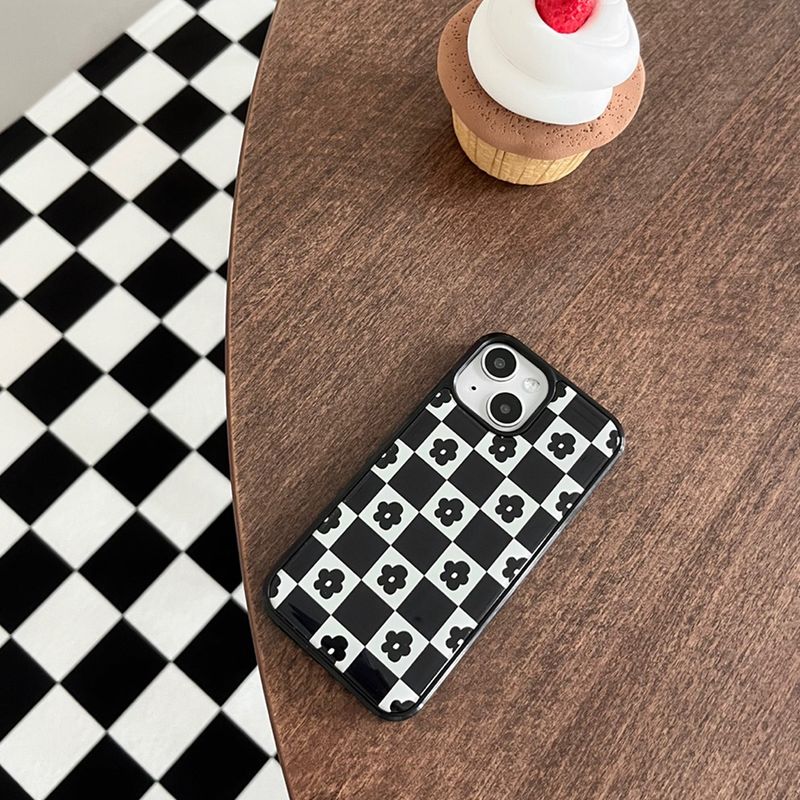 Flower check pattern epoxy bumper case (black)