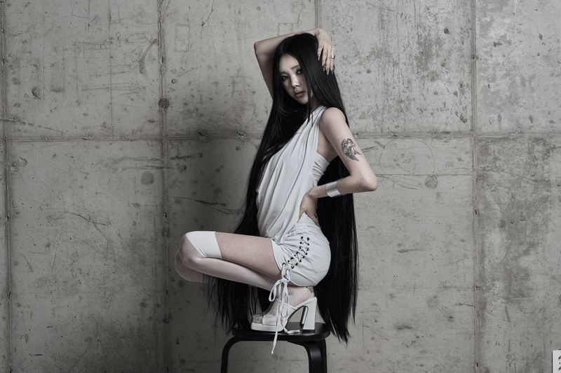 [label] cowl-neck side lace-up one-piece WHITE