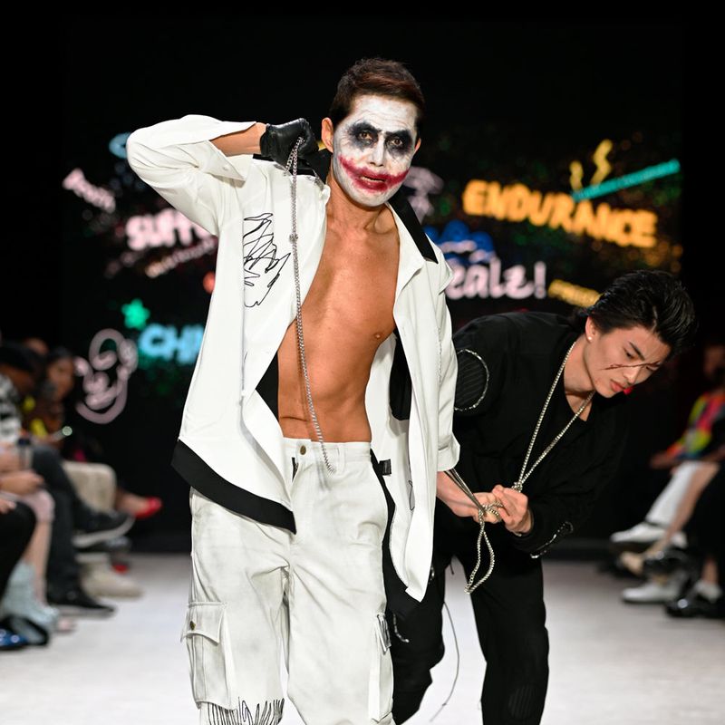 #whysocerealz!（ワイソーシリアルズ）の「Suffering to the Max Shirt（Tops）」