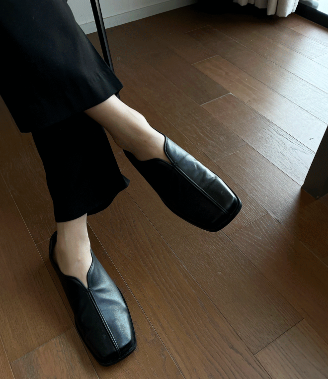 Hennessy line shoes