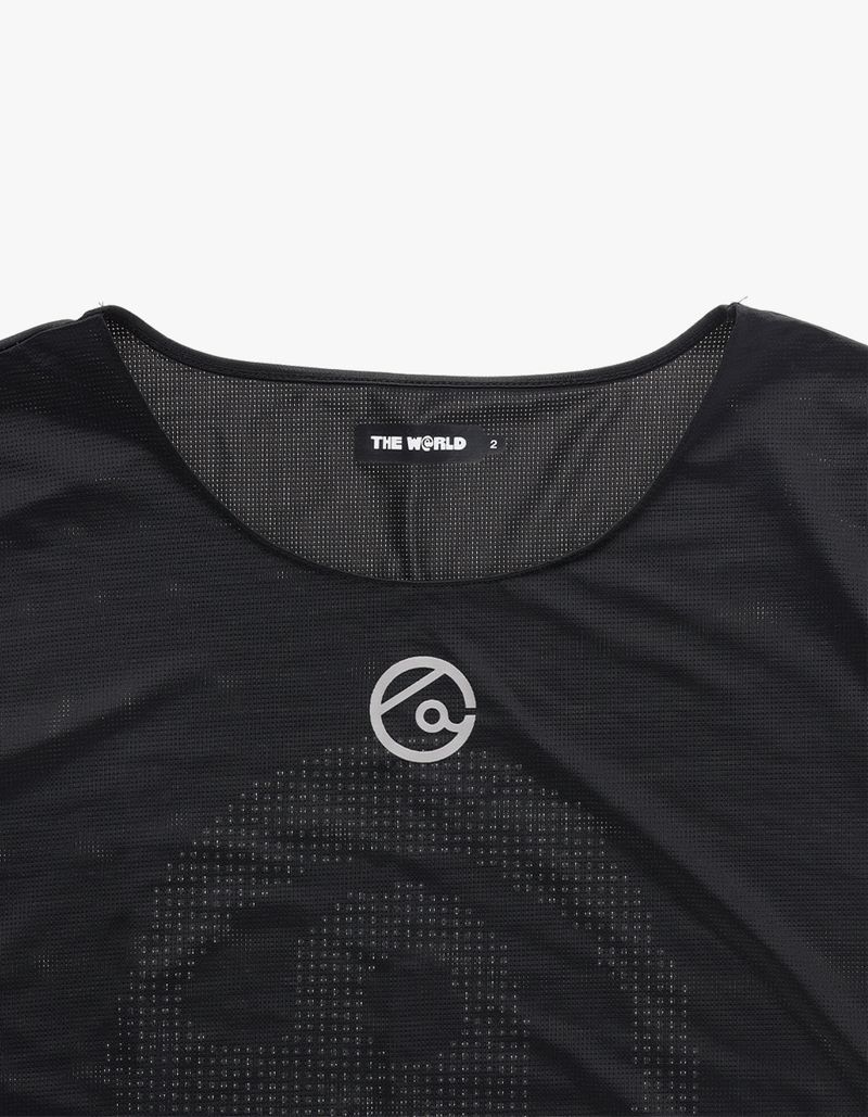 LASER BACK HOLE RUNNING TEE BLACK