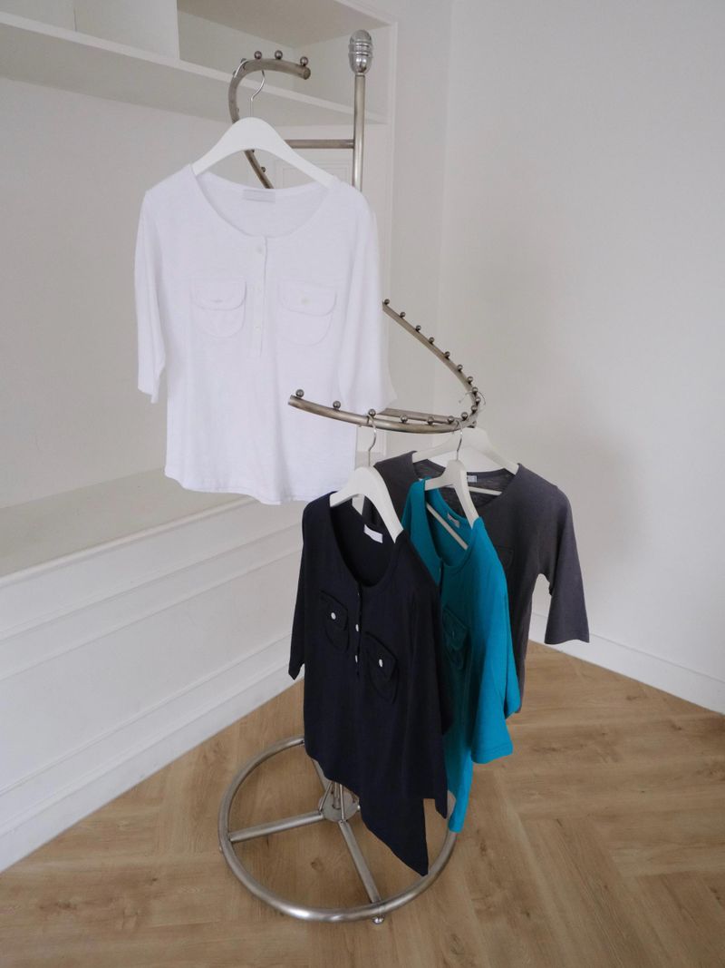 pocket henley neck t