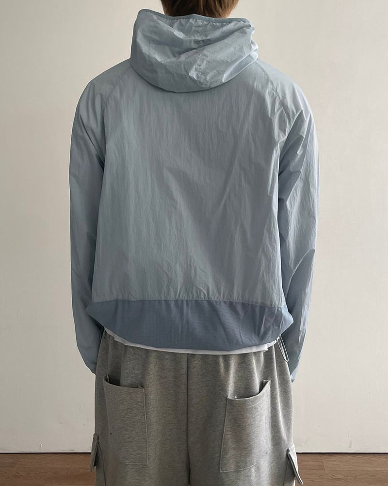 Air Hood Windbreaker