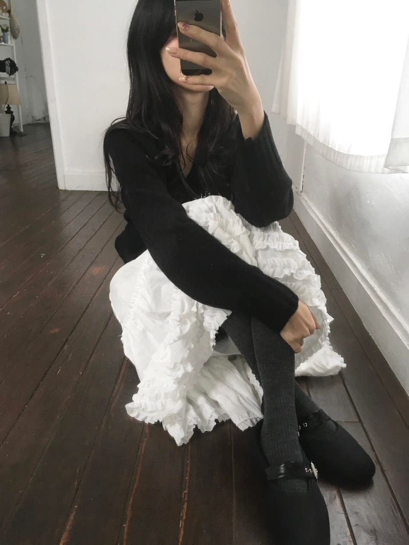Holiday V-Neck Sweater