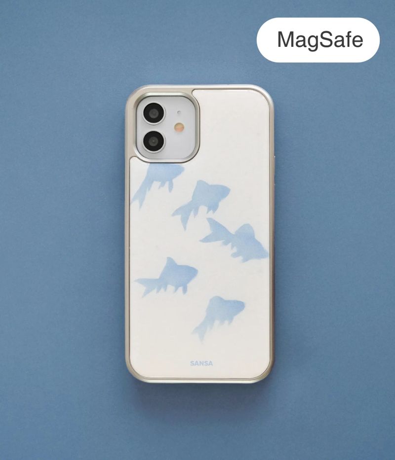 SANSA（サンサ）の「ブルー フィッシュ シルバー アイフォン ギャラクシー ケース(MagSafe)（スマホグッズ/小物）」