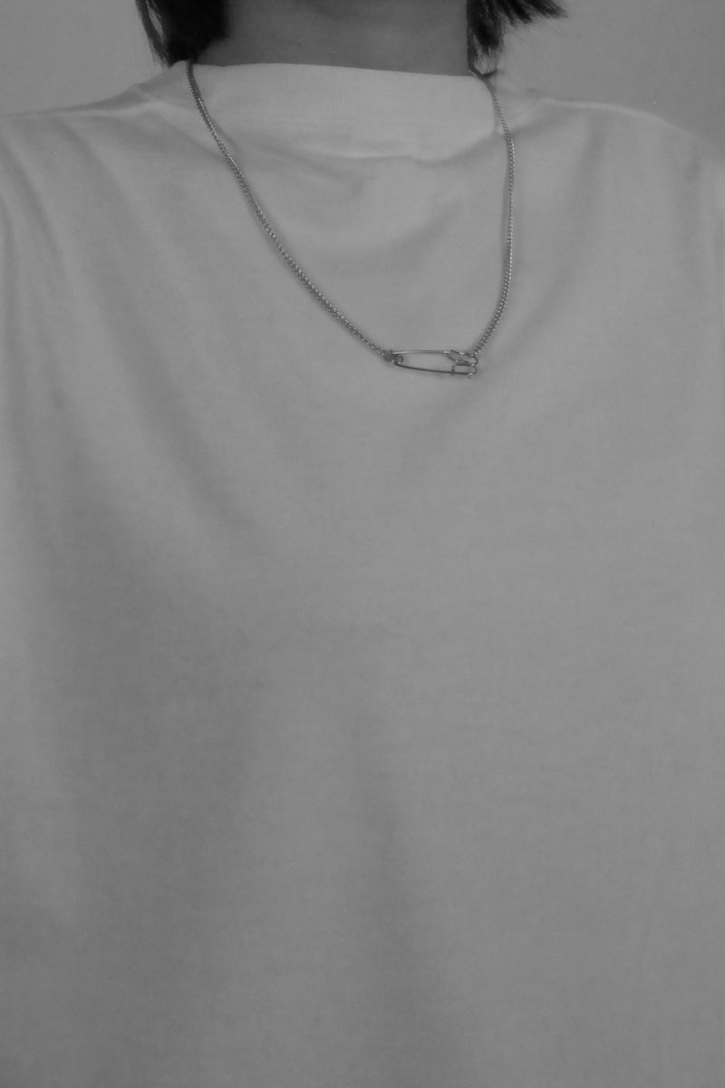 A clip