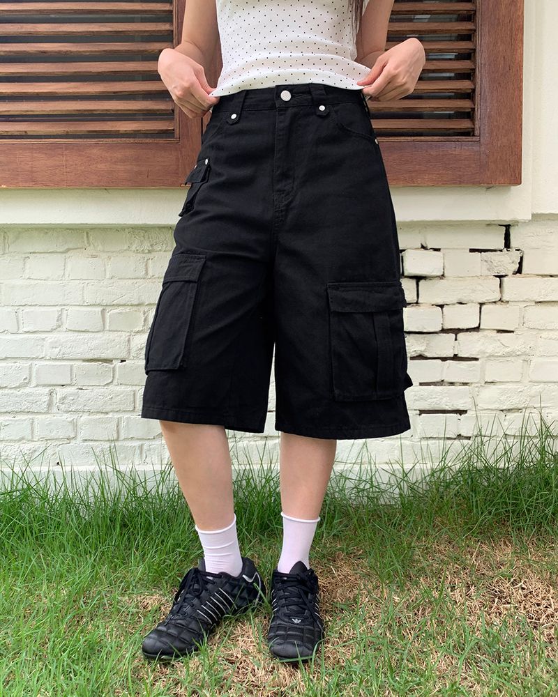 Ephen Cargo Pocket Button Bermuda Pants