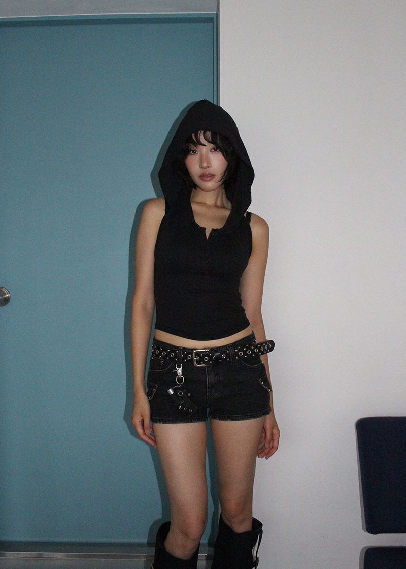 LOW STUD CARGO MINI SHORTS