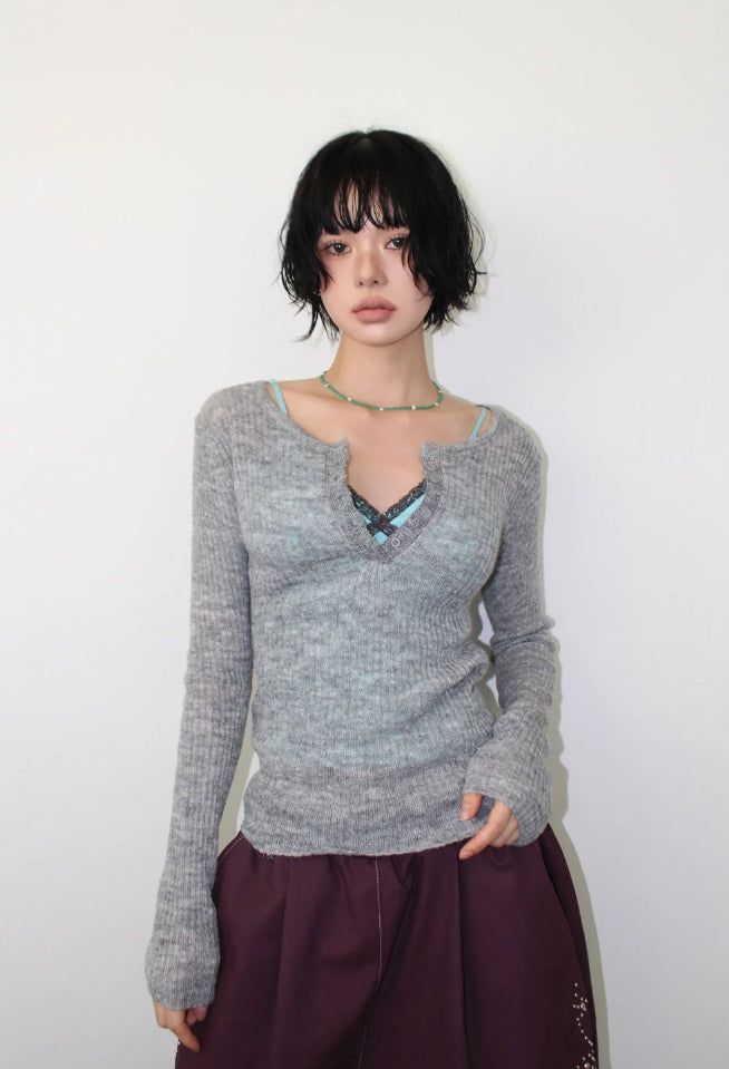 AAKE(アケ)の「BUTTON SLIM KNIT(Tops)」