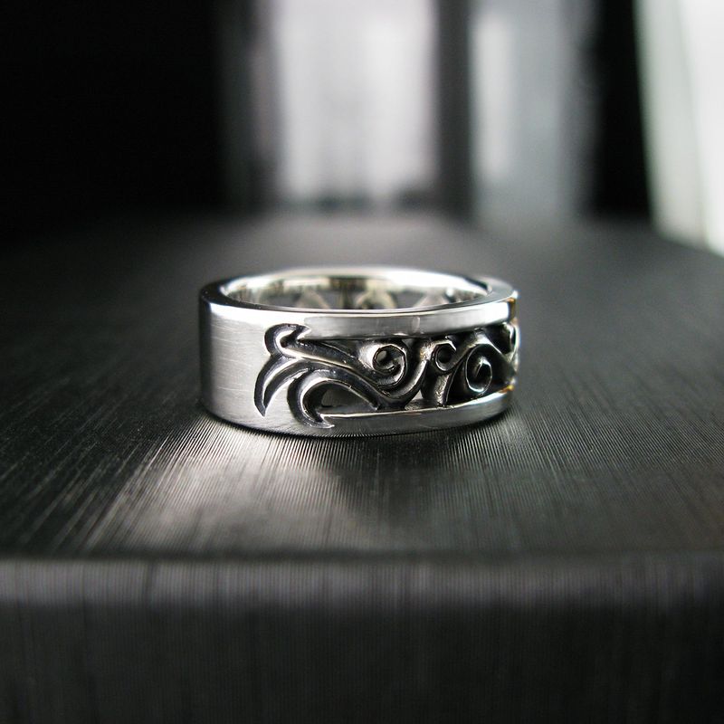 Grapevine-B1 silver ring