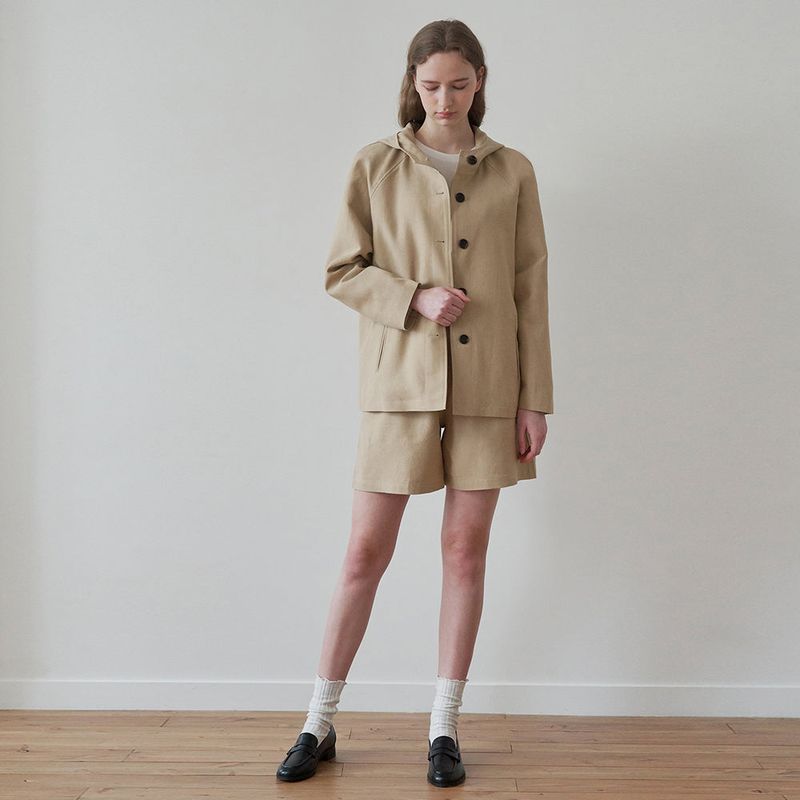 Hooded raglan jumper