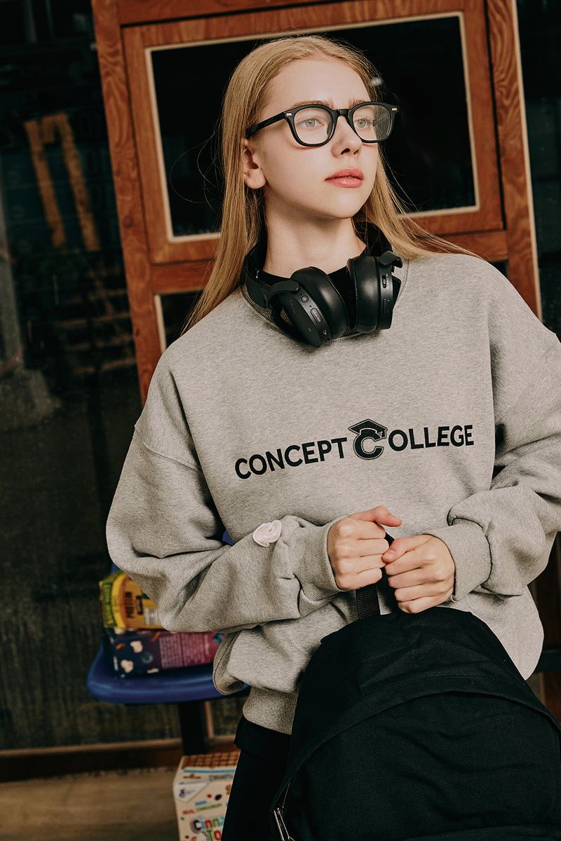 ベーシックラインロゴスウェットシャツ・グレー［ユニセックス］/ Basic Line Logo Unisex Gray Sweat Shirt