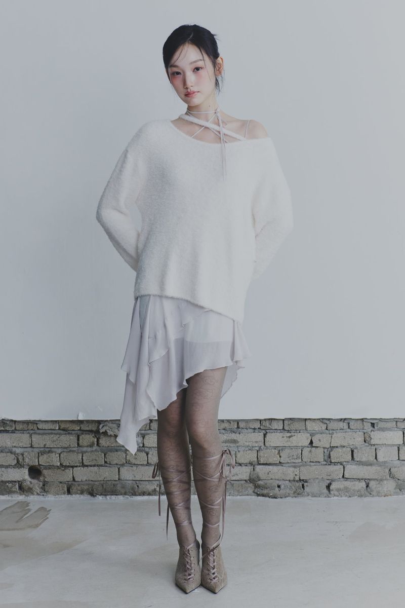 RUBY HOOK OVER KNIT ivory