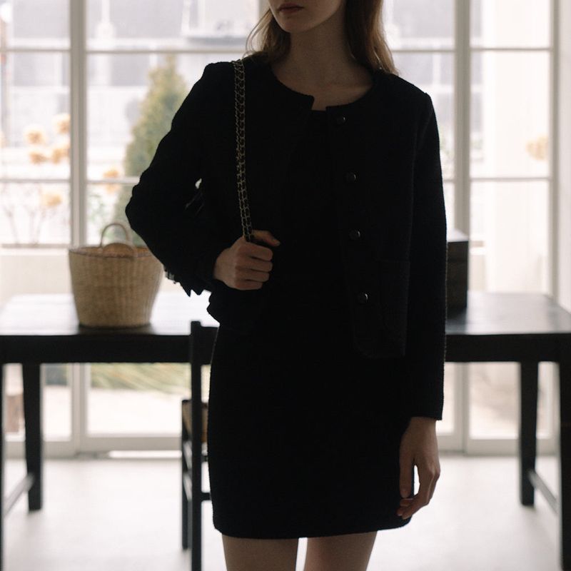 Minimal Tweed Skirt - Black