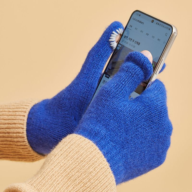 two hole touch finger touch gloves