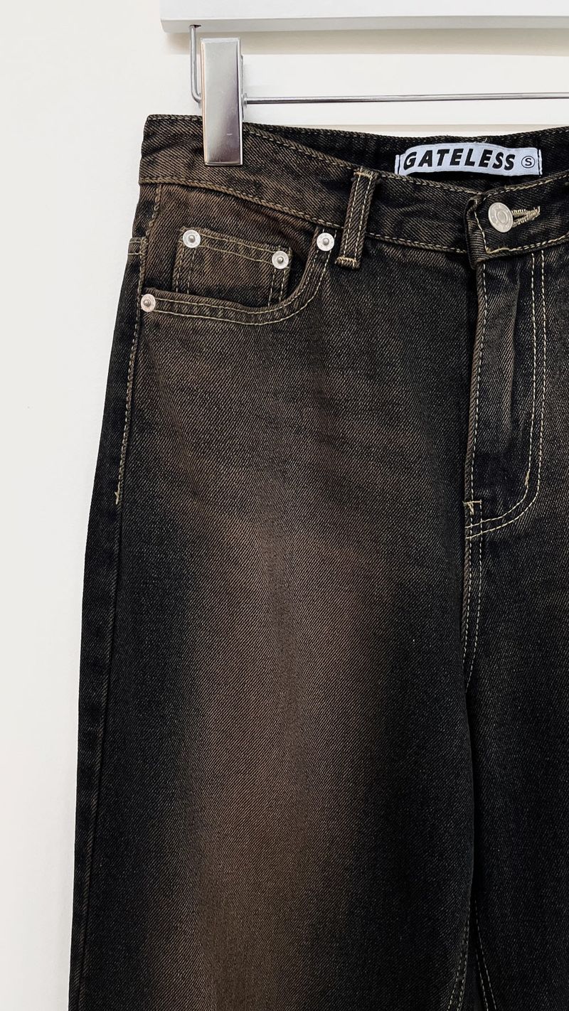 TRASH JEAN