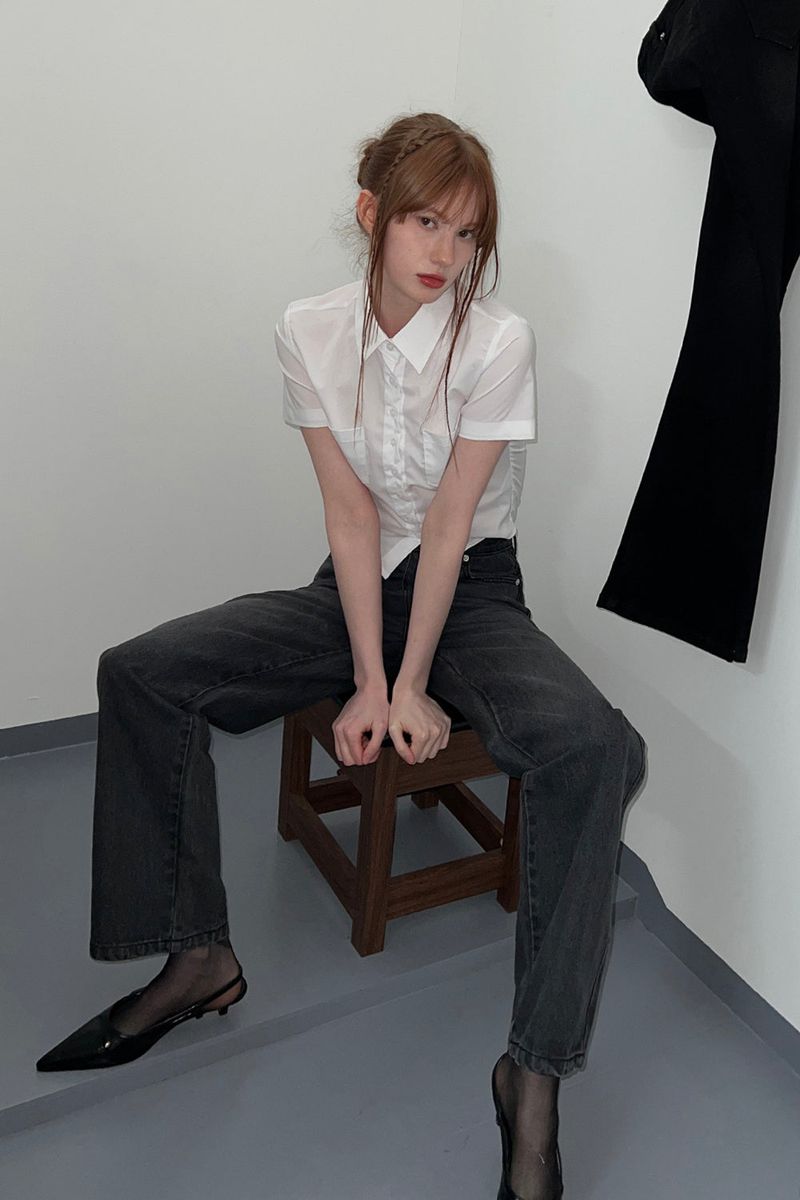 SLIM LINE CROP SHIRTS (WHITE)