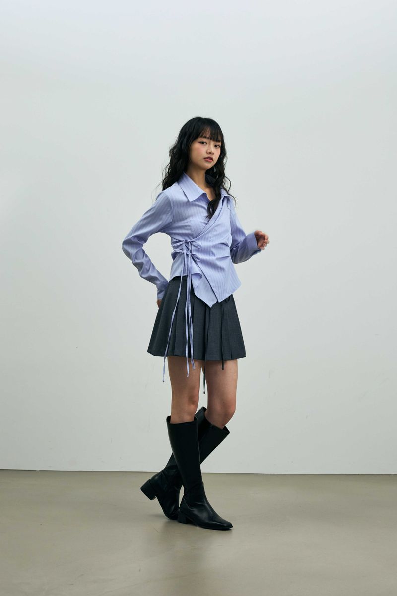 EVE STRIPE WRAP SHIRT / SKY BLUE